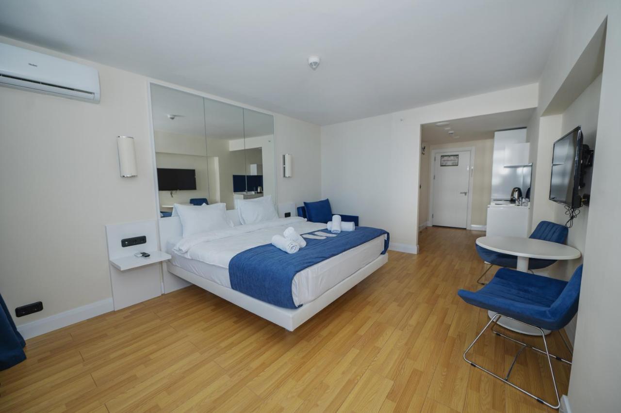 Blue Orbi City Hotel Batumi Zewnętrze zdjęcie